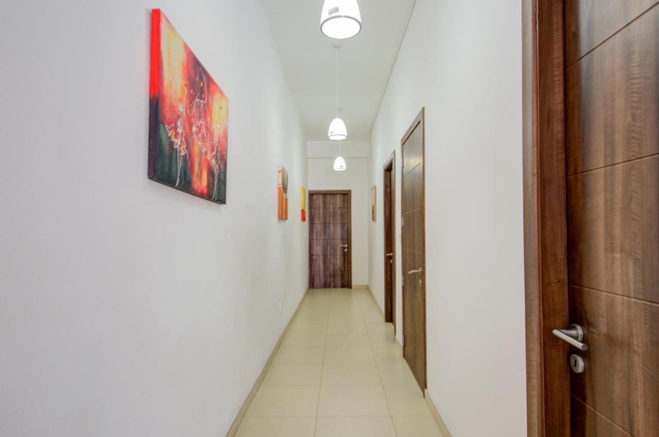 St Julians 2 Bedroom With Commanding Seaviews By Shortletsmalta Apartamento *