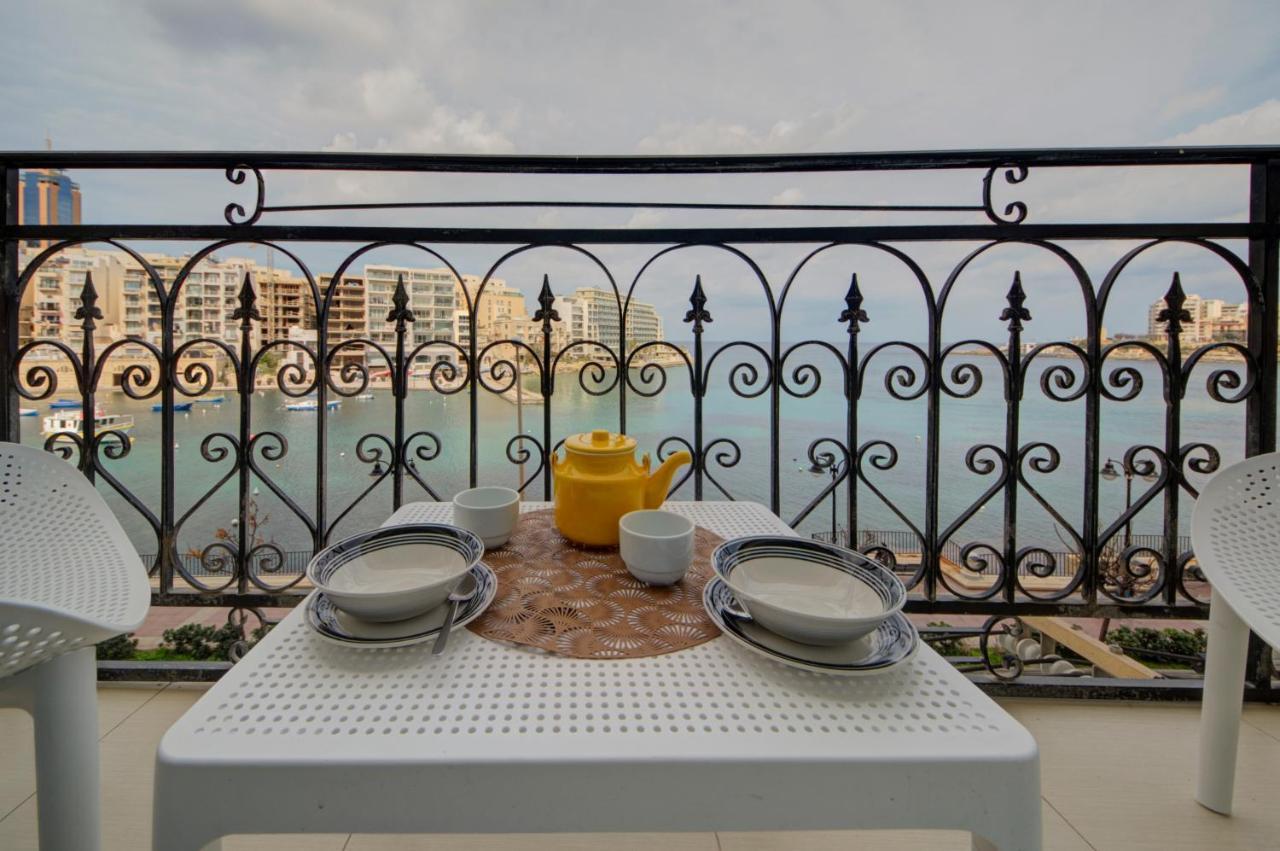 St Julians 2 Bedroom With Commanding Seaviews By Shortletsmalta Apartament