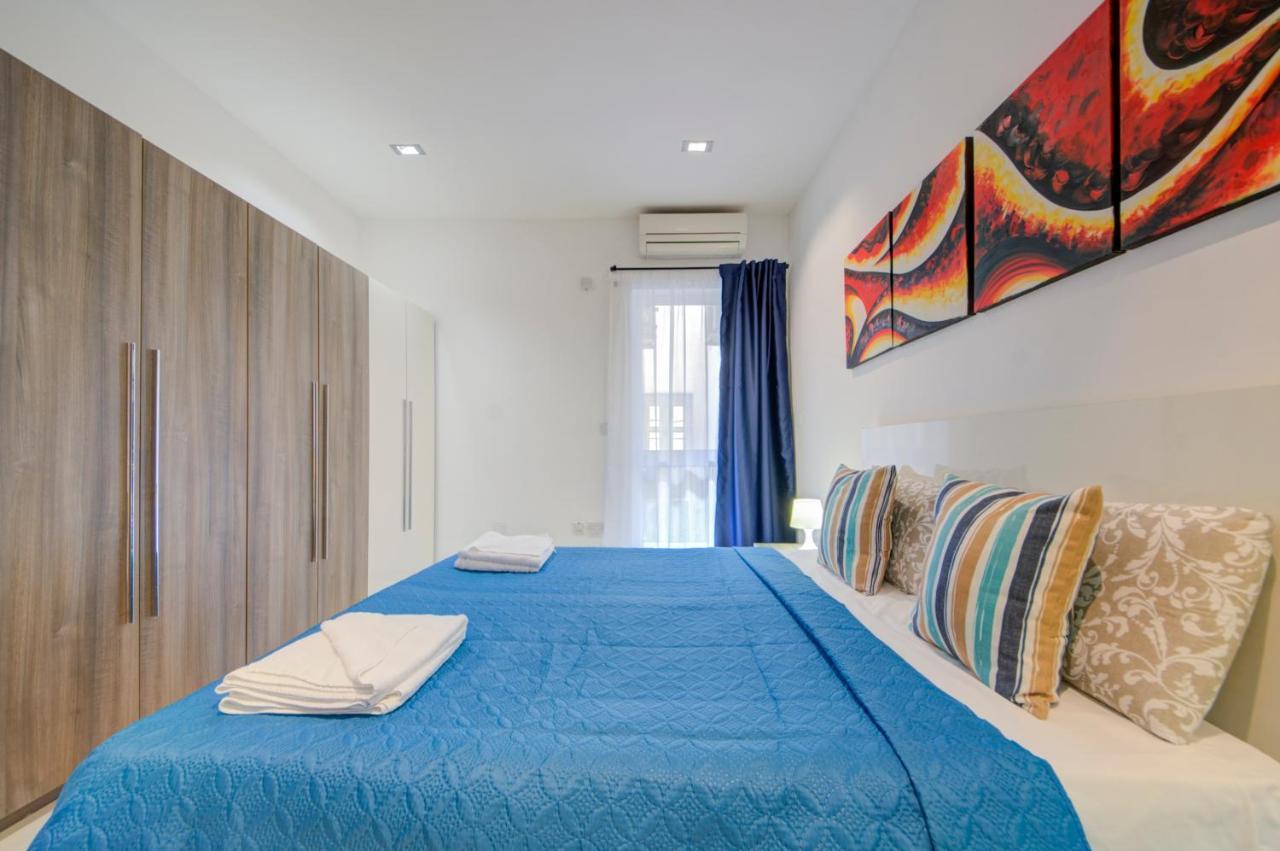 Apartament St Julians 2 Bedroom With Commanding Seaviews By Shortletsmalta St. Julian's