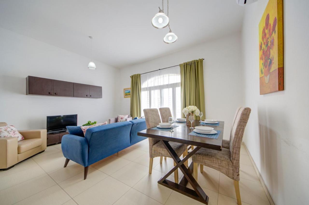 St Julians 2 Bedroom With Commanding Seaviews By Shortletsmalta * San Ġiljan